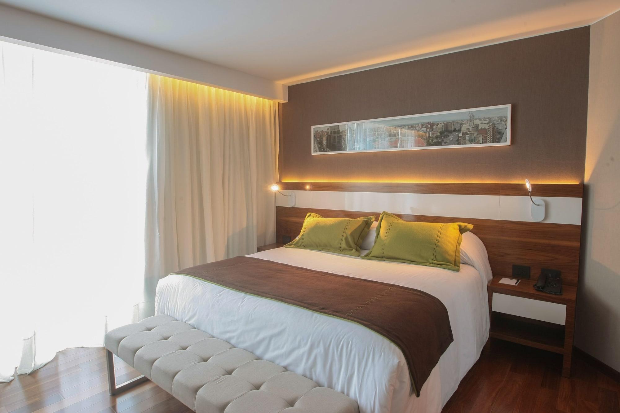 Yrigoyen 111 Hotel คอร์โดบา ภายนอก รูปภาพ